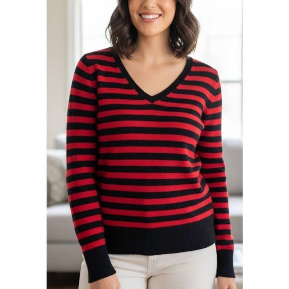 c by Bloomingdale's Sweaters - Bloomingdale's womens small sweater 2 PLY cashmere red blue stripe lightweight